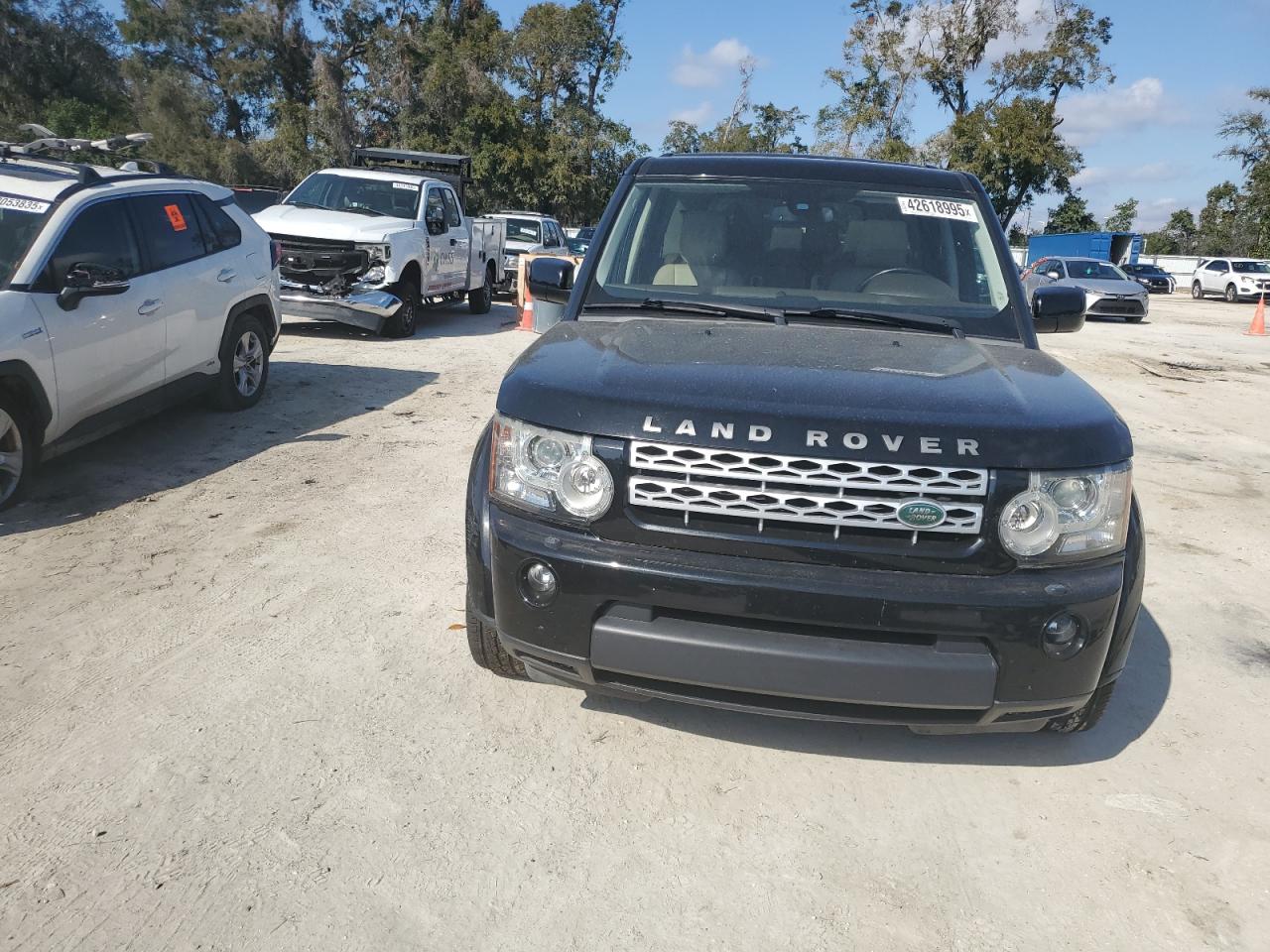 2011 Land Rover LR4 - Image 5