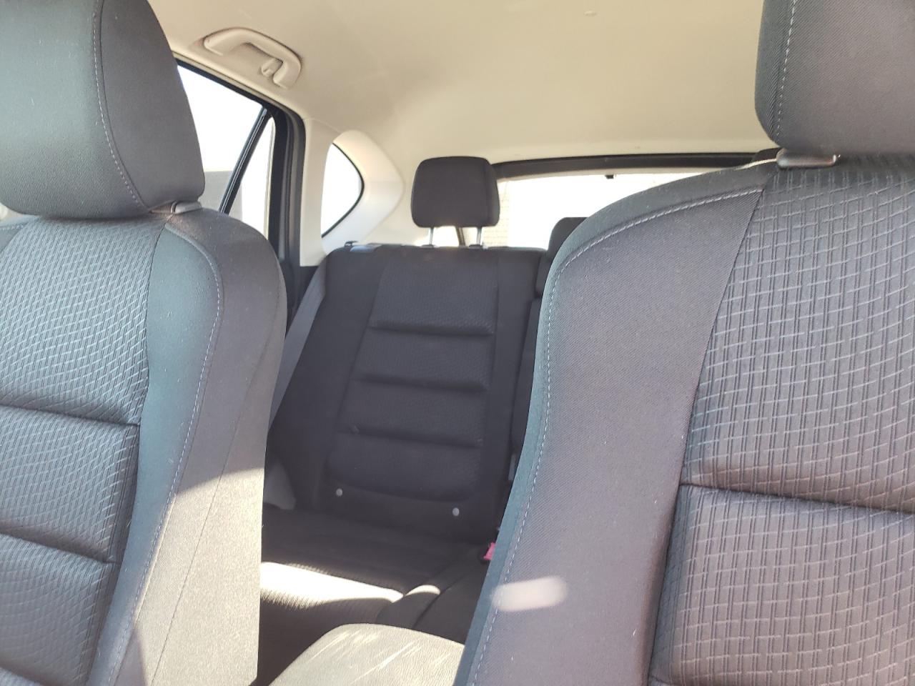 2015 Mazda CX-5 - Image 10