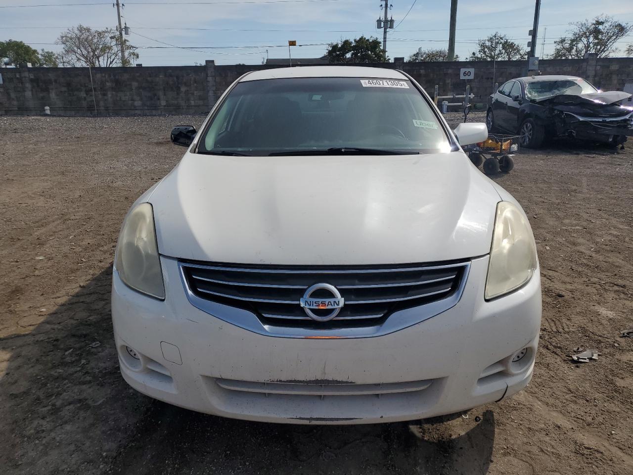 2011 Nissan Altima - Image 5