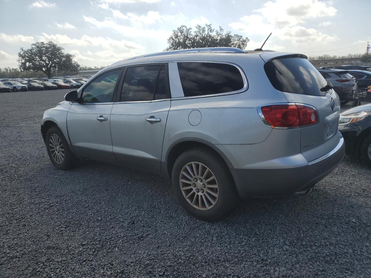 2012 Buick Enclave - Image 2
