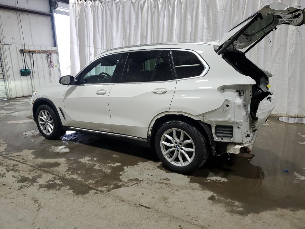 2020 BMW X5 - Image 2