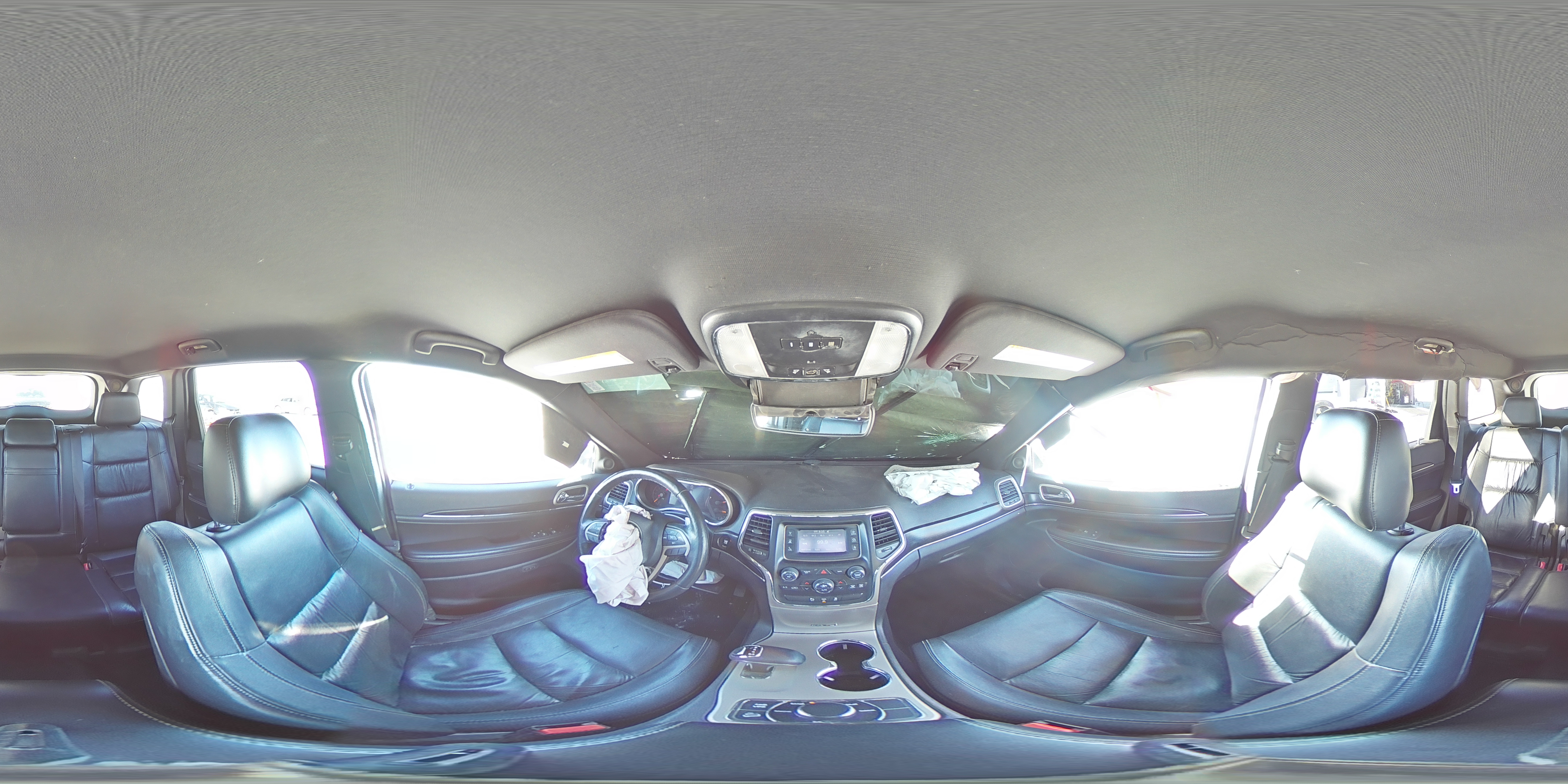 2014 Jeep Grand Cherokee - Image 13