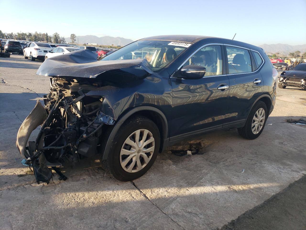 2015 Nissan Rogue - Image 1