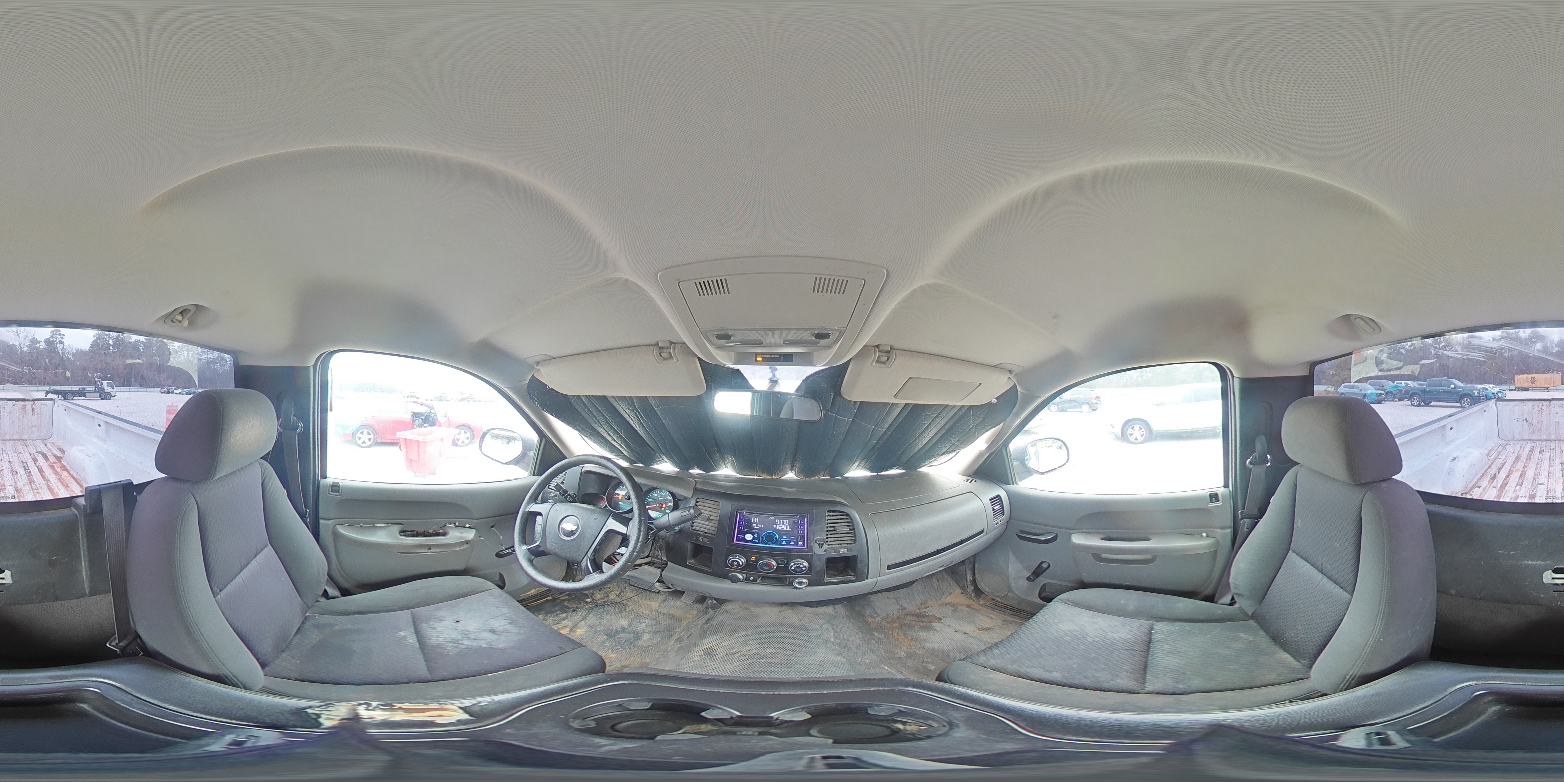 2013 Chevrolet Silverado - Image 14