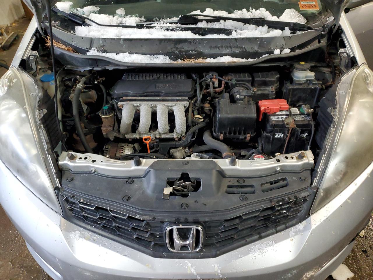 2012 Honda Fit - Image 11