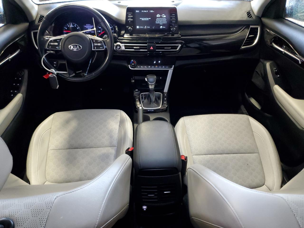 2021 Kia Seltos - Image 8