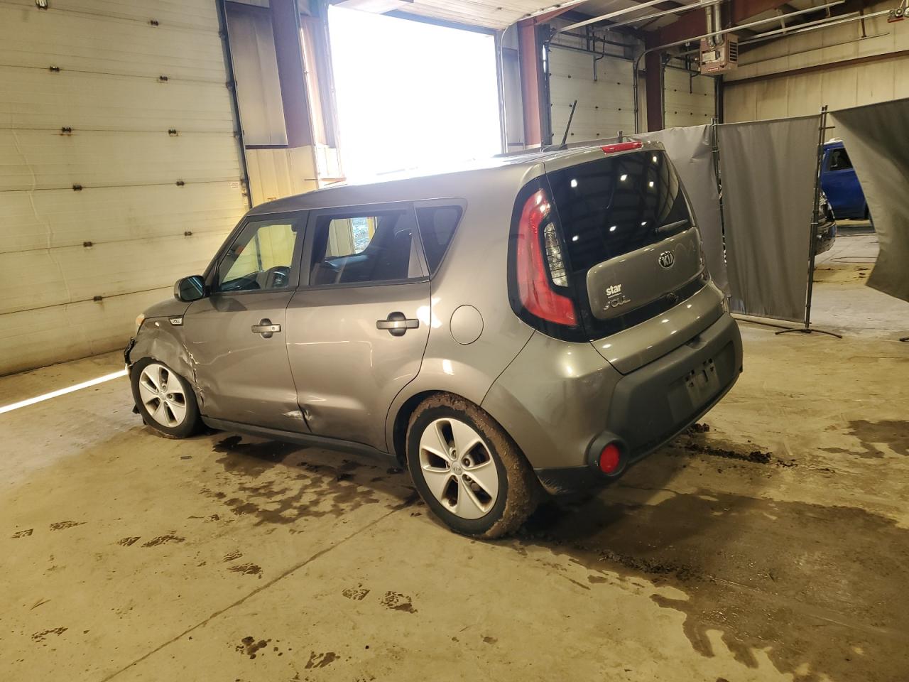 2016 Kia Soul - Image 2