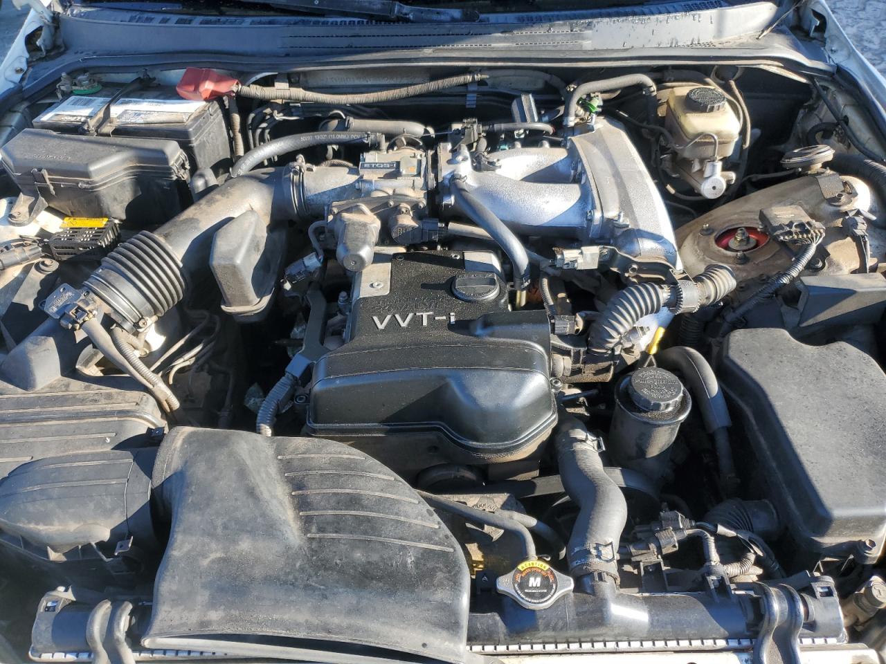 2002 Lexus IS - Image 12