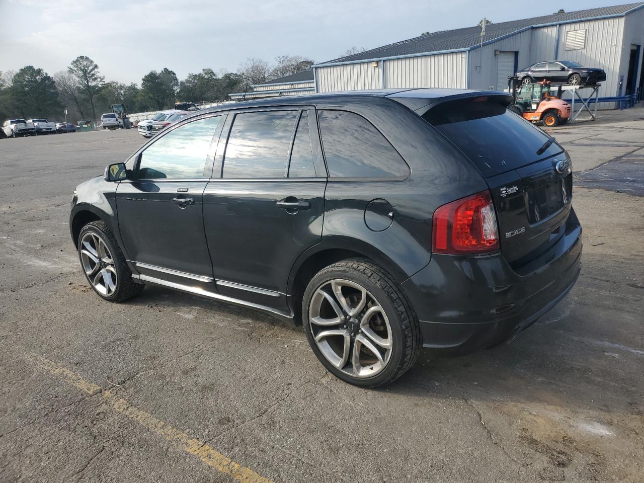 2014 Ford Edge - Image 2
