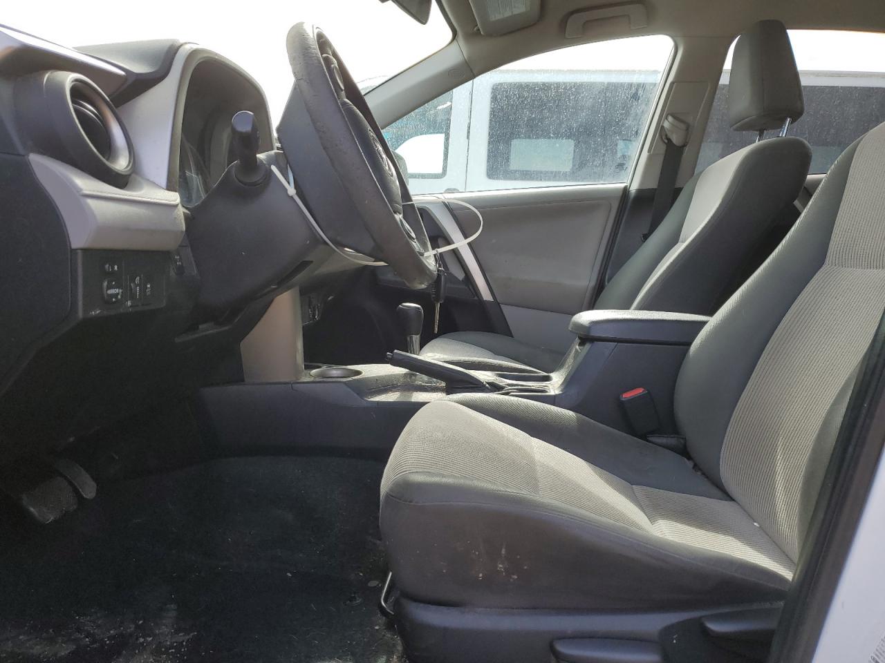 2013 Toyota RAV 4 - Image 7