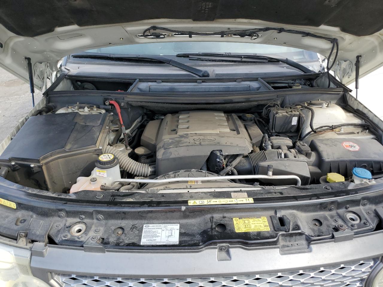 2007 Land Rover Range Rover - Image 12