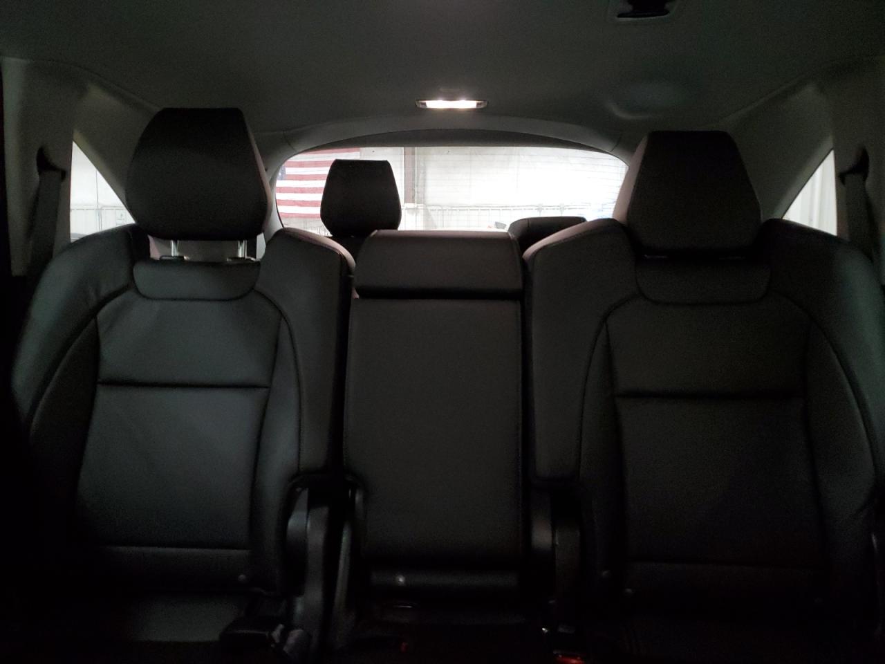 2018 Acura MDX - Image 10