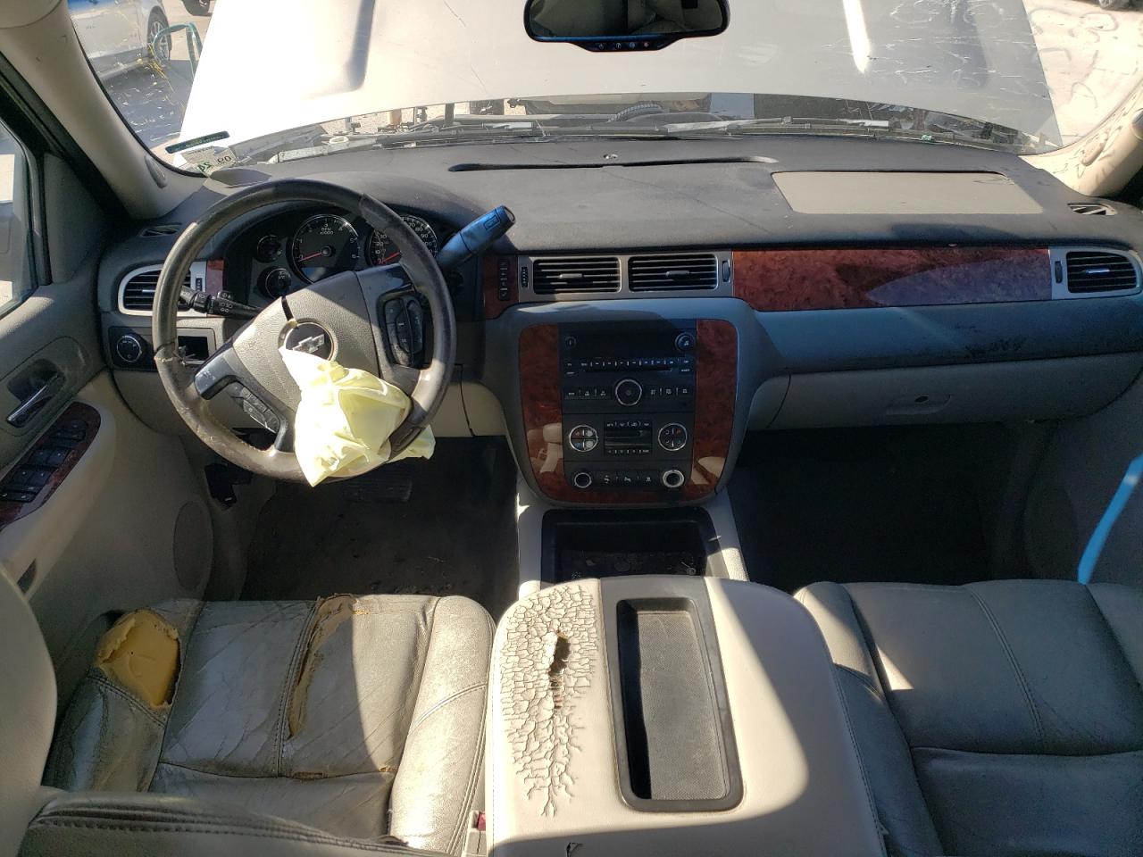 2007 Chevrolet Tahoe - Image 8