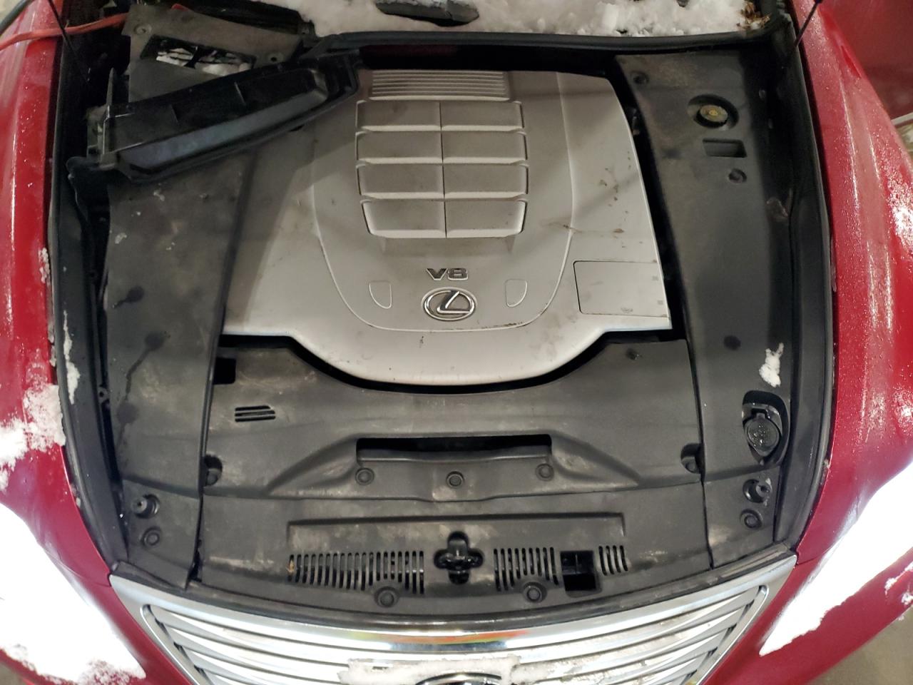 2010 Lexus LS - Image 11
