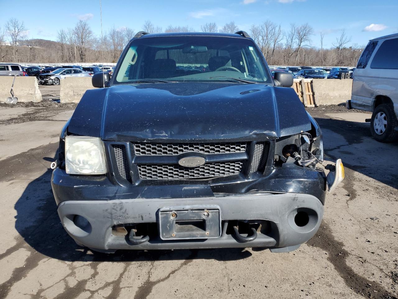 2005 Ford Explorer - Image 5