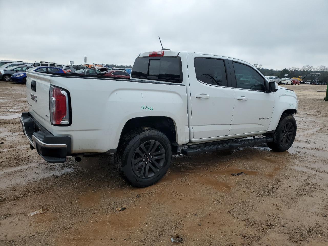 2020 GMC Canyon - Image 3
