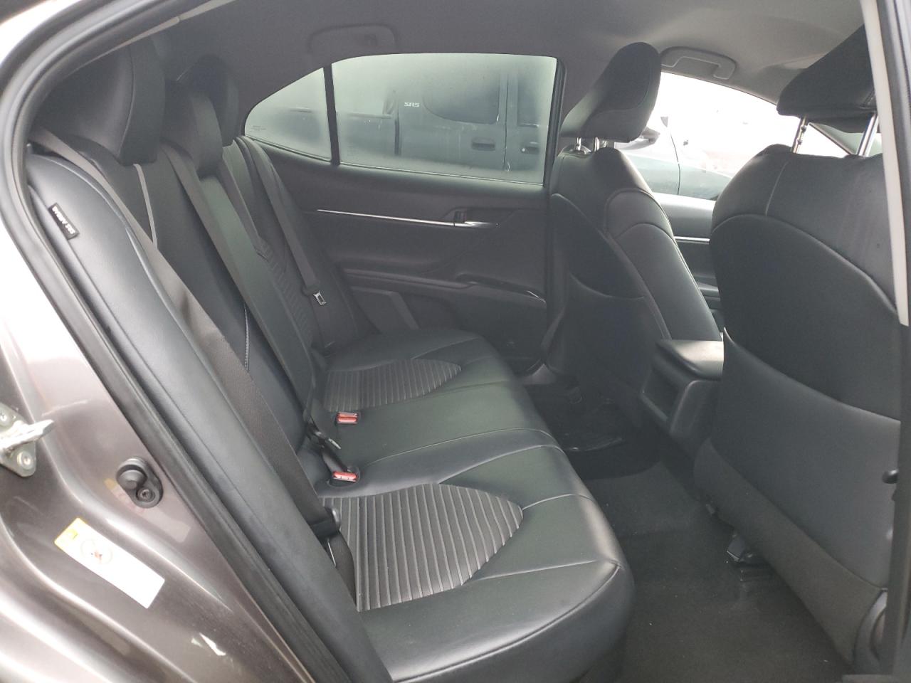 2019 Toyota Camry - Image 10