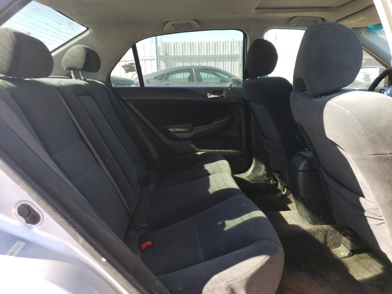 2004 Honda Accord - Image 10