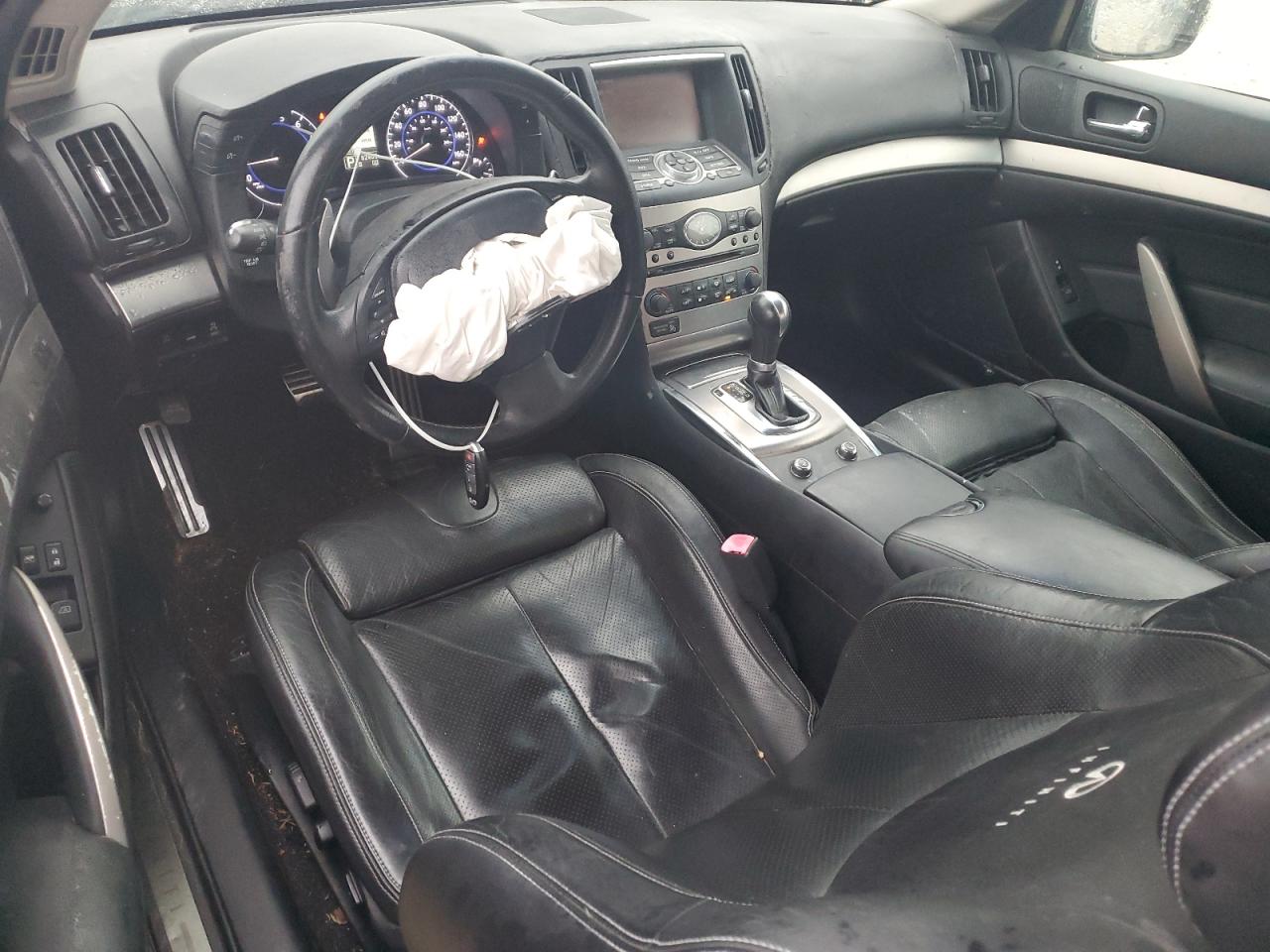 2010 Infiniti G - Image 8