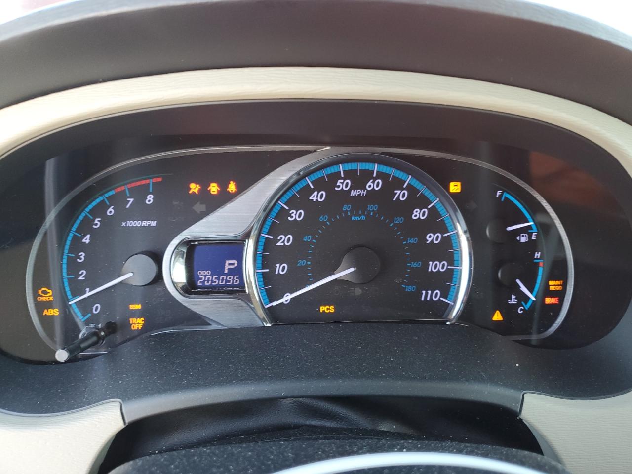 2013 Toyota Sienna - Image 9