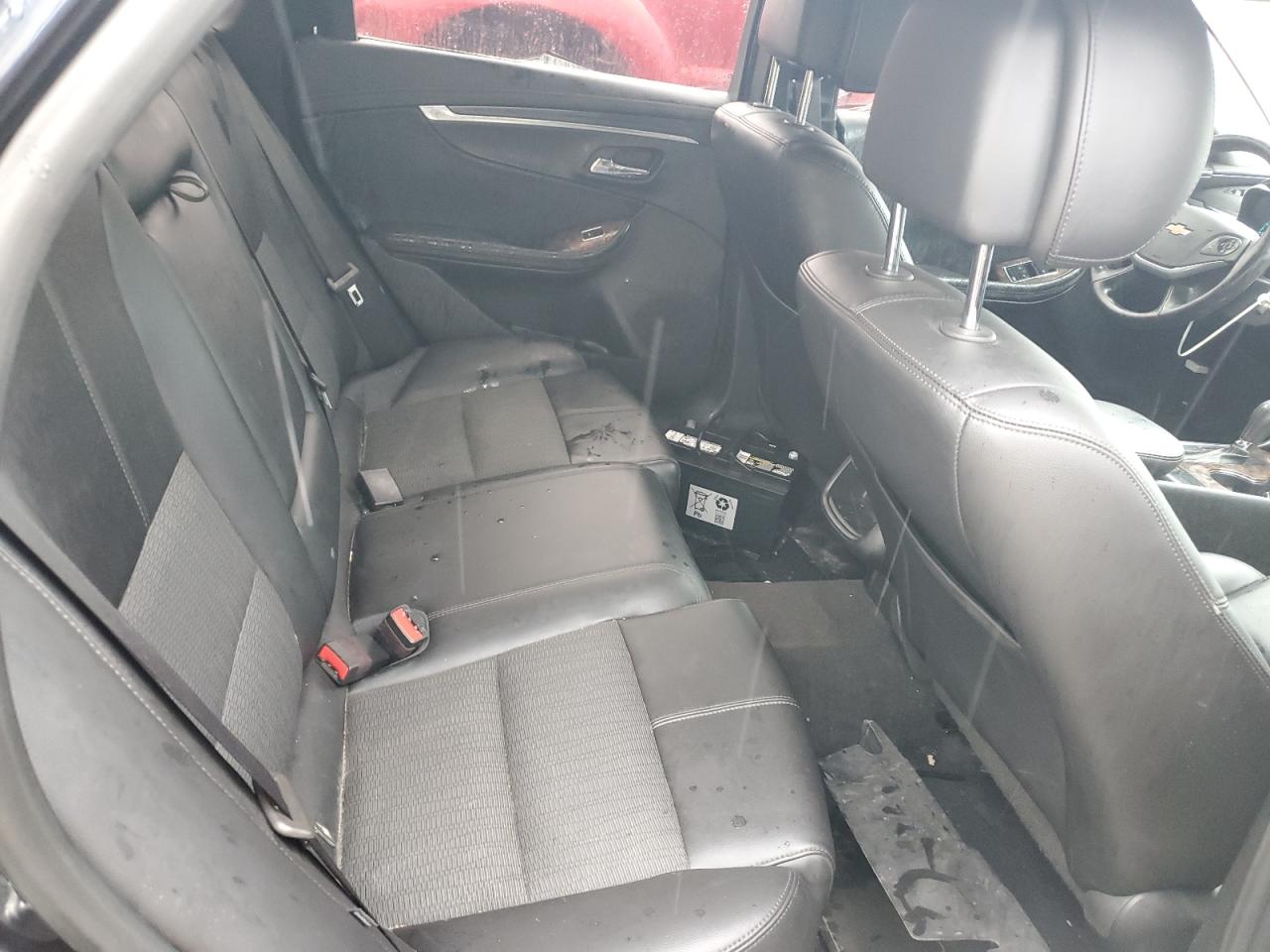 2014 Chevrolet Impala - Image 10