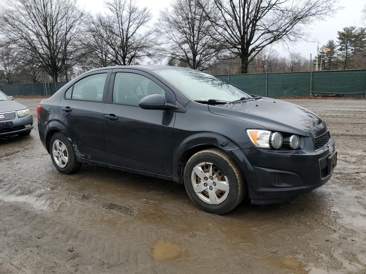 2014 Chevrolet Sonic - Image 4