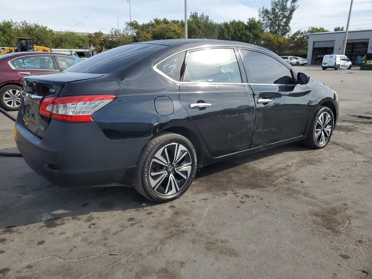2014 Nissan Sentra - Image 3