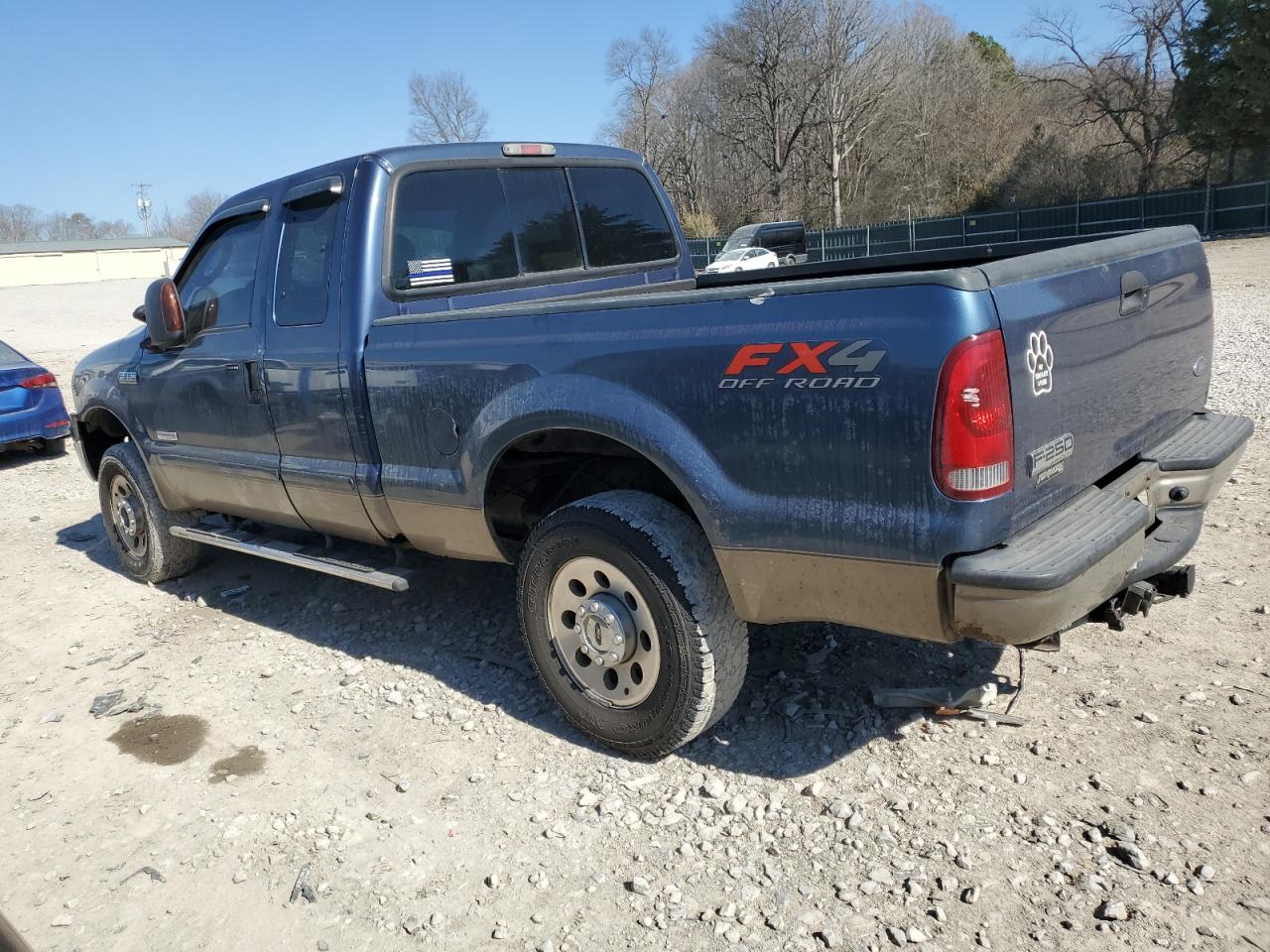 2006 Ford F250 - Image 2