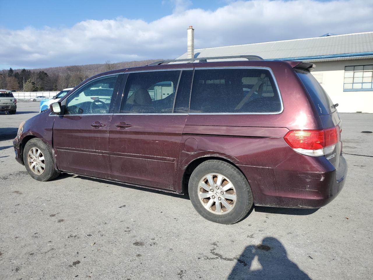 2009 Honda Odyssey - Image 2