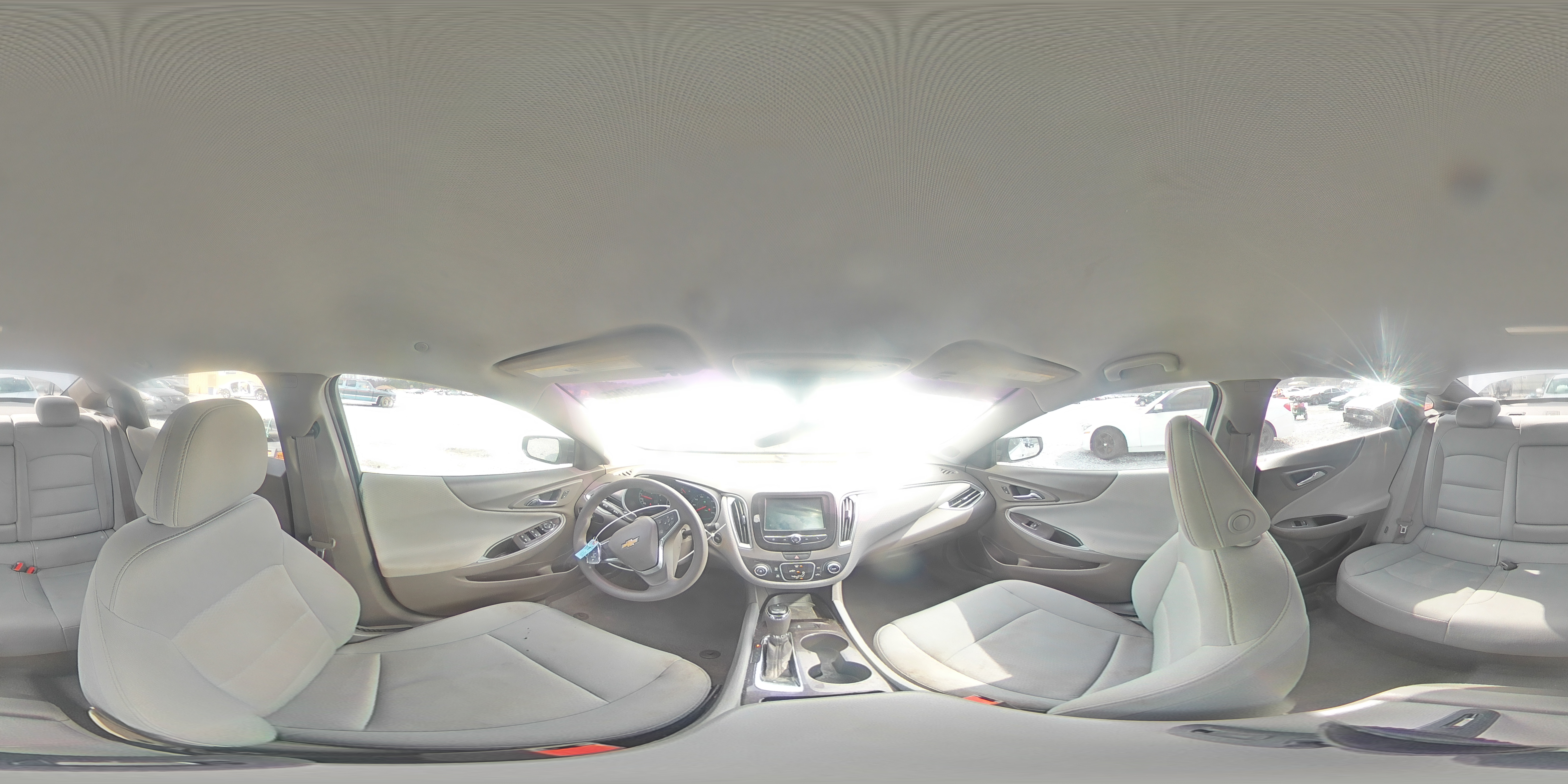 2018 Chevrolet Malibu - Image 15