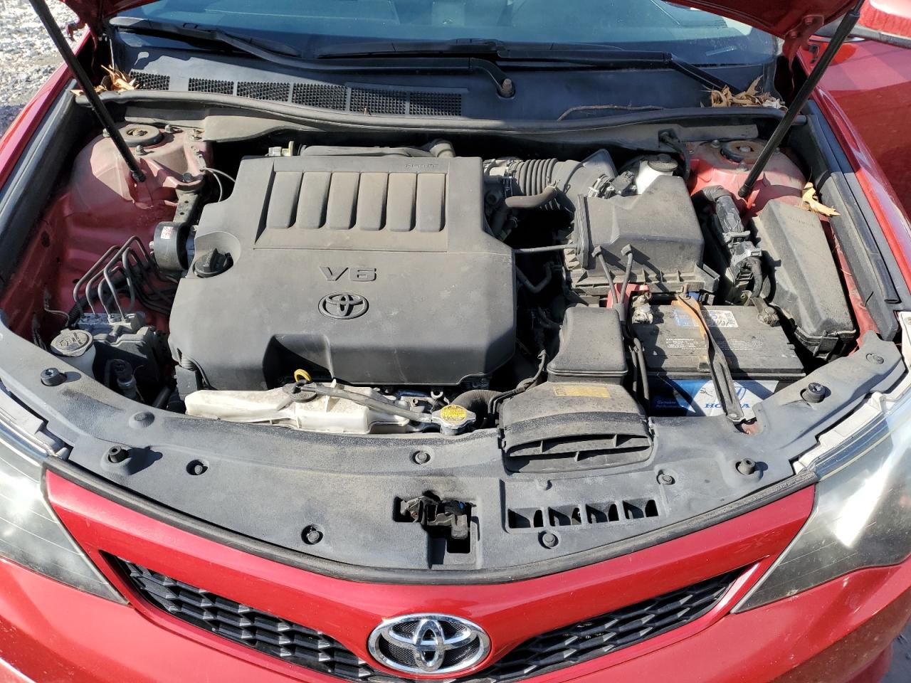 2012 Toyota Camry - Image 11