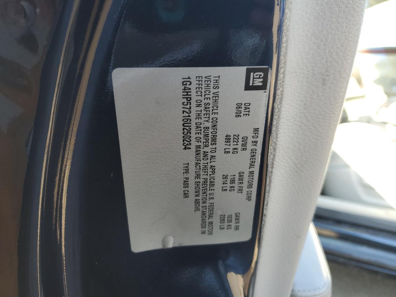 2006 Buick Lucerne - Image 12