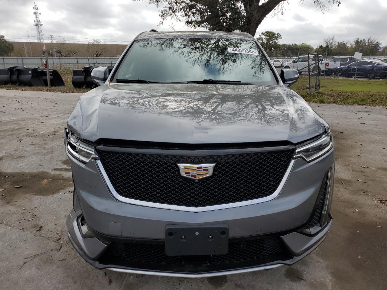 2020 Cadillac XT6 - Image 5