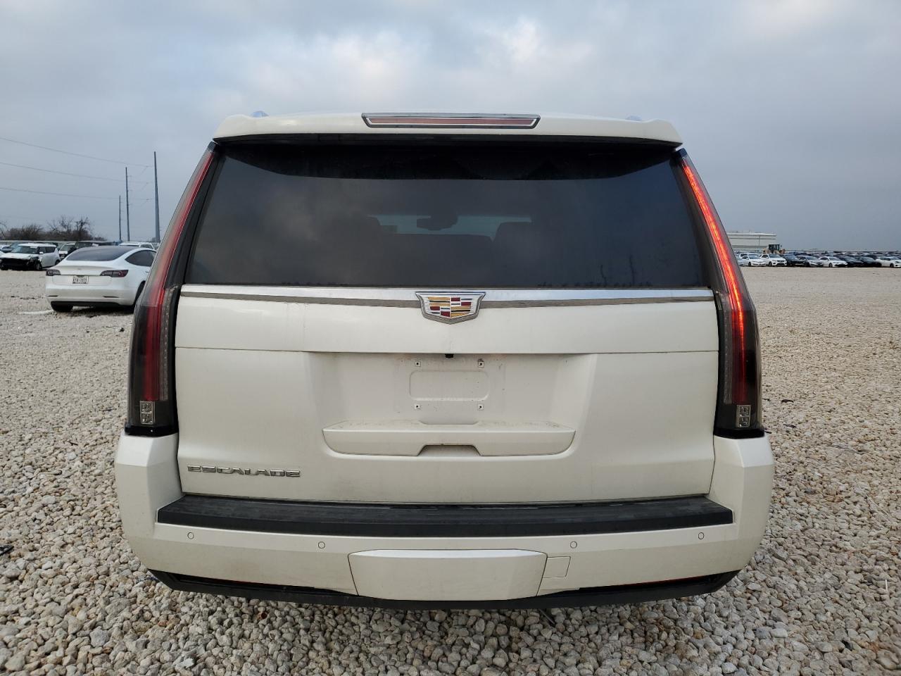 2015 Cadillac Escalade - Image 6