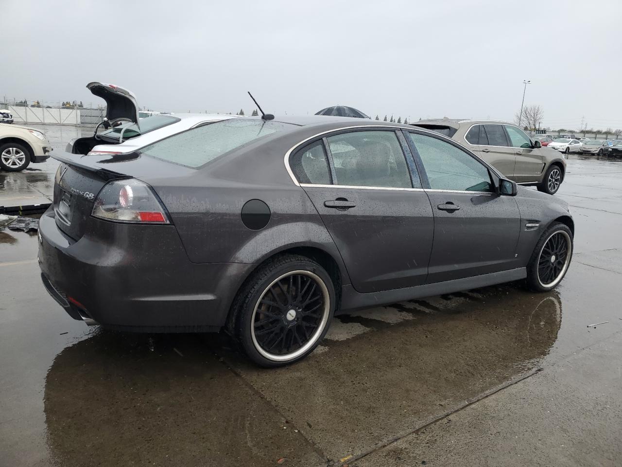 2008 Pontiac G8 - Image 3