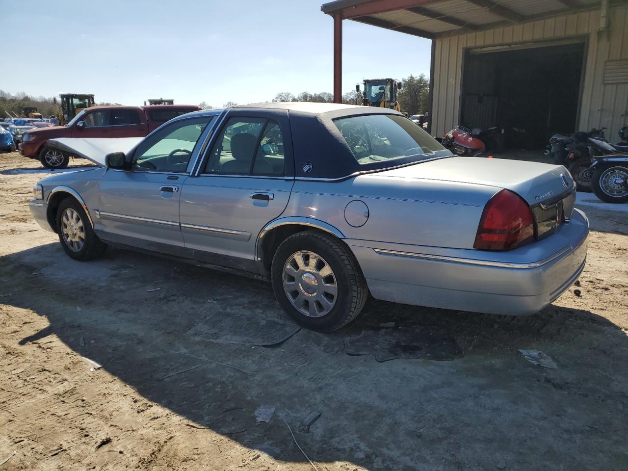 2008 Mercury Grand Marquis - Image 2