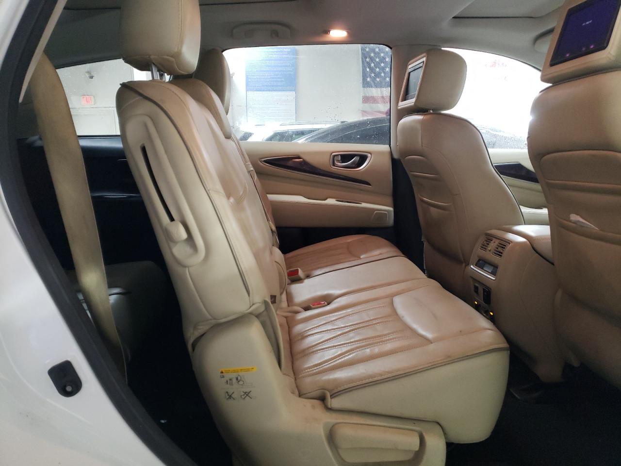 2016 Infiniti QX60 - Image 11