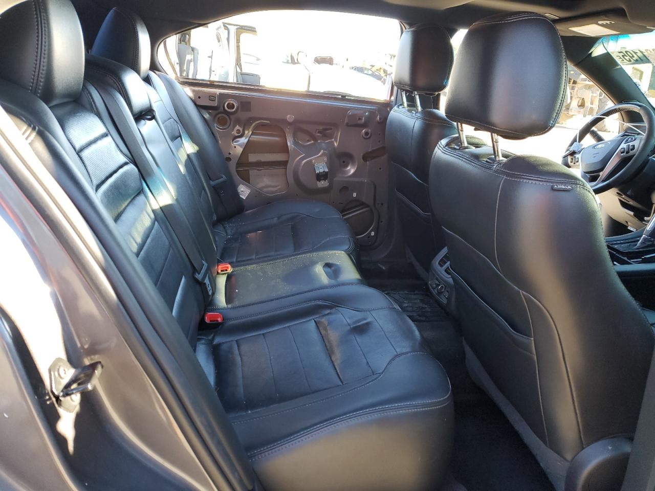 2013 Ford Taurus - Image 10