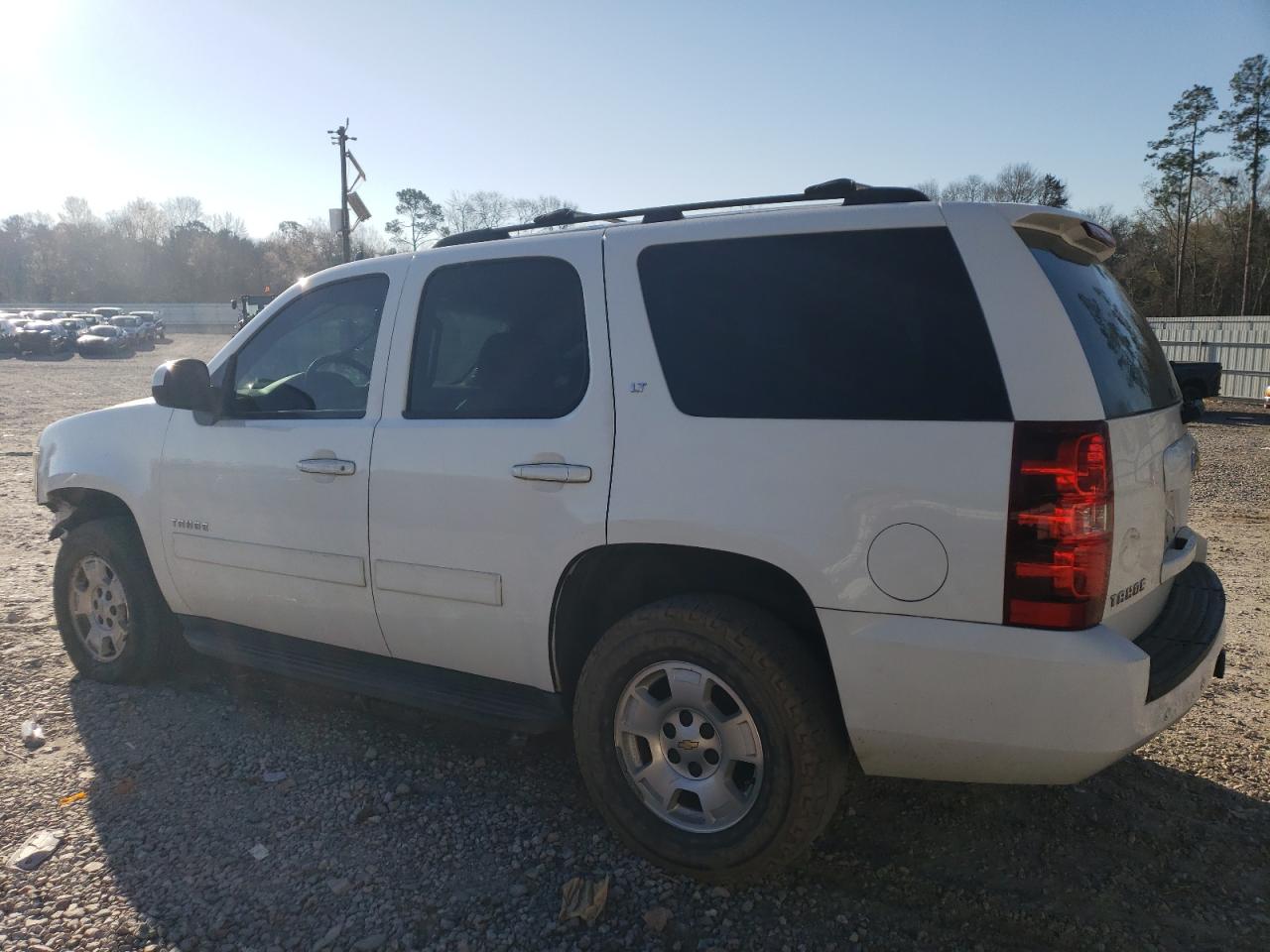 2014 Chevrolet Tahoe - Image 2