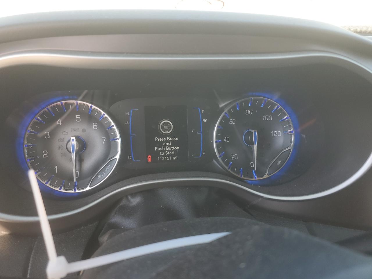 2021 Chrysler Voyager - Image 9