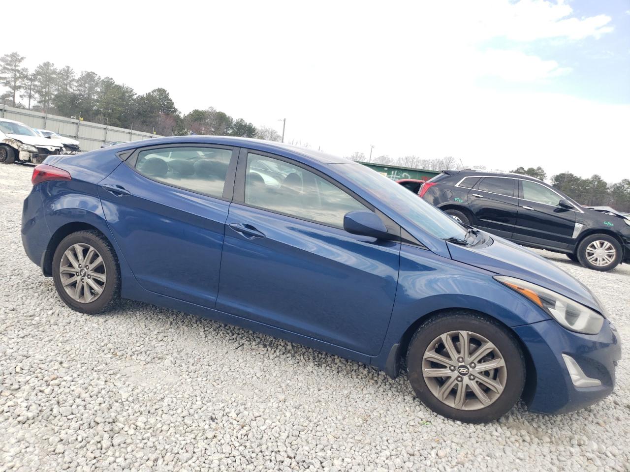 2016 Hyundai Elantra - Image 4