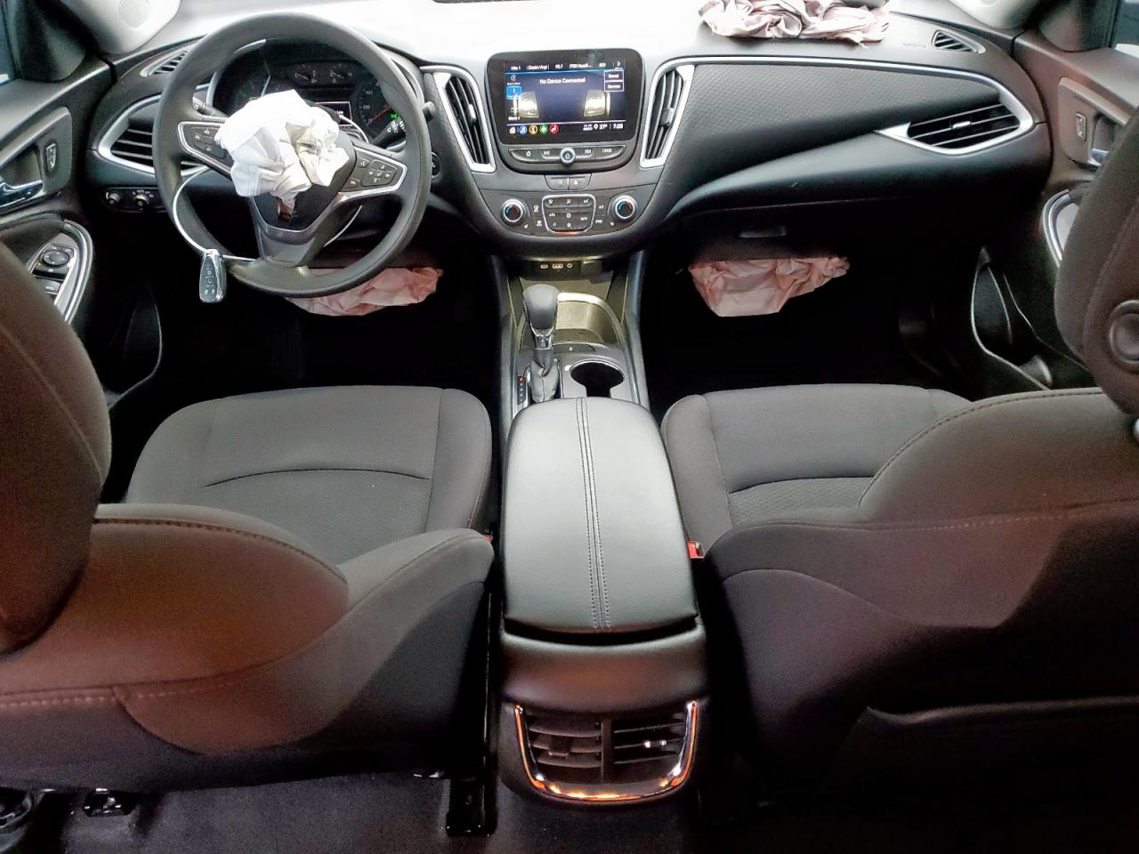 2022 Chevrolet Malibu - Image 8