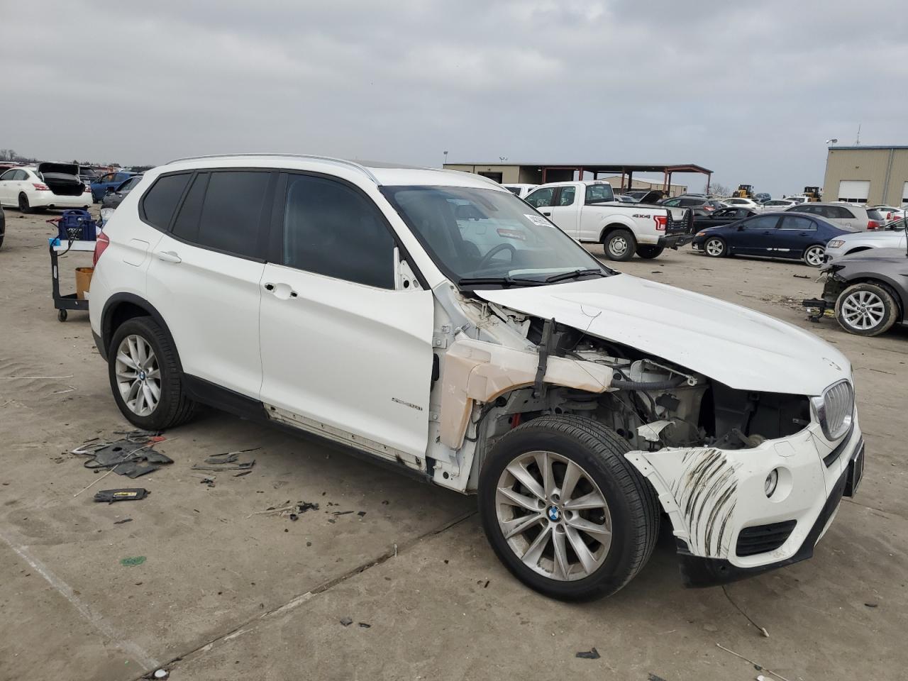 2015 BMW X3 - Image 4