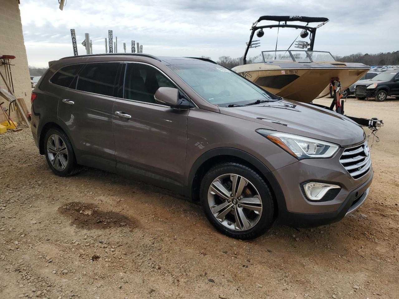 2015 Hyundai Santa Fe - Image 4