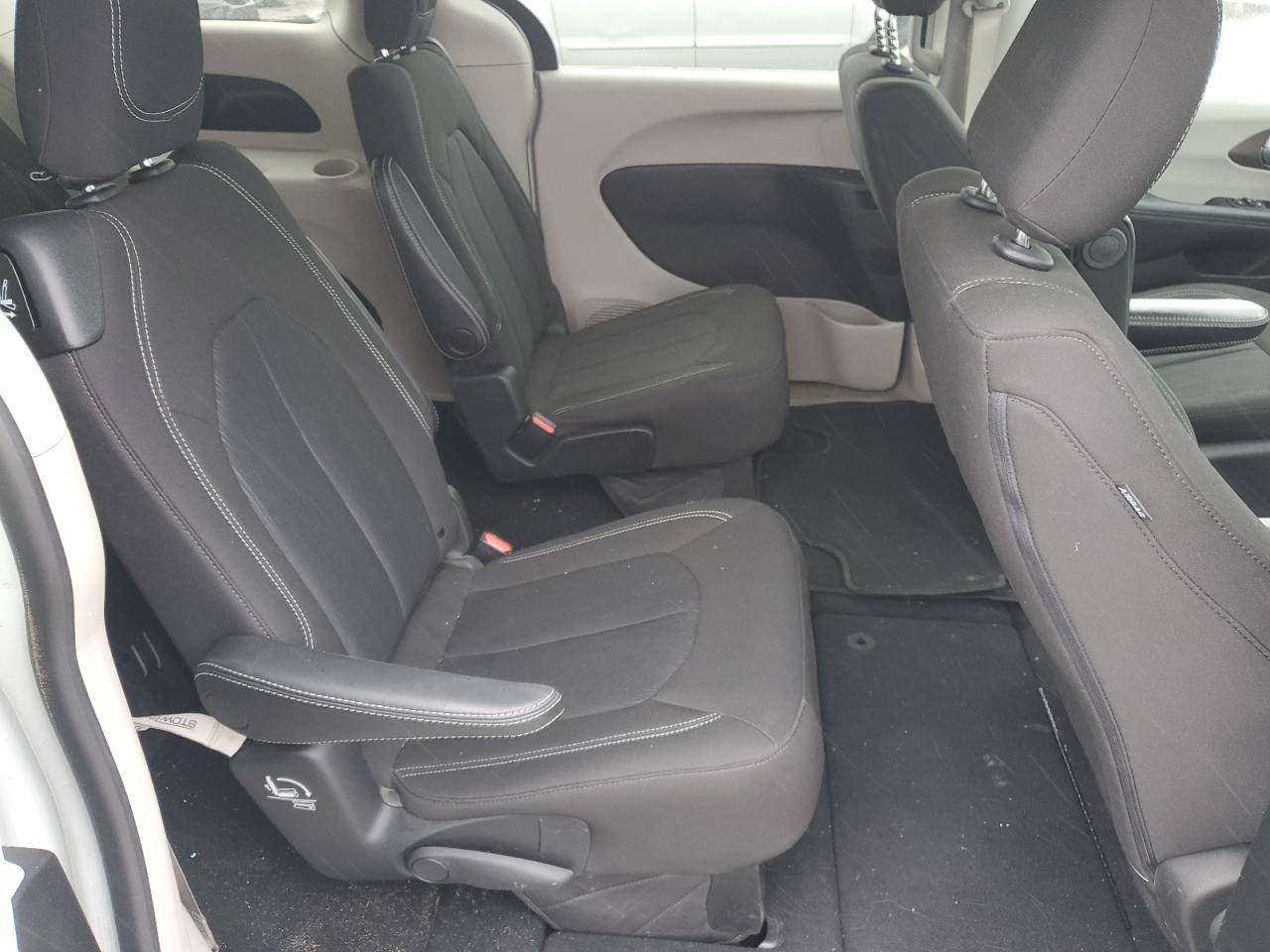 2021 Chrysler Voyager - Image 11