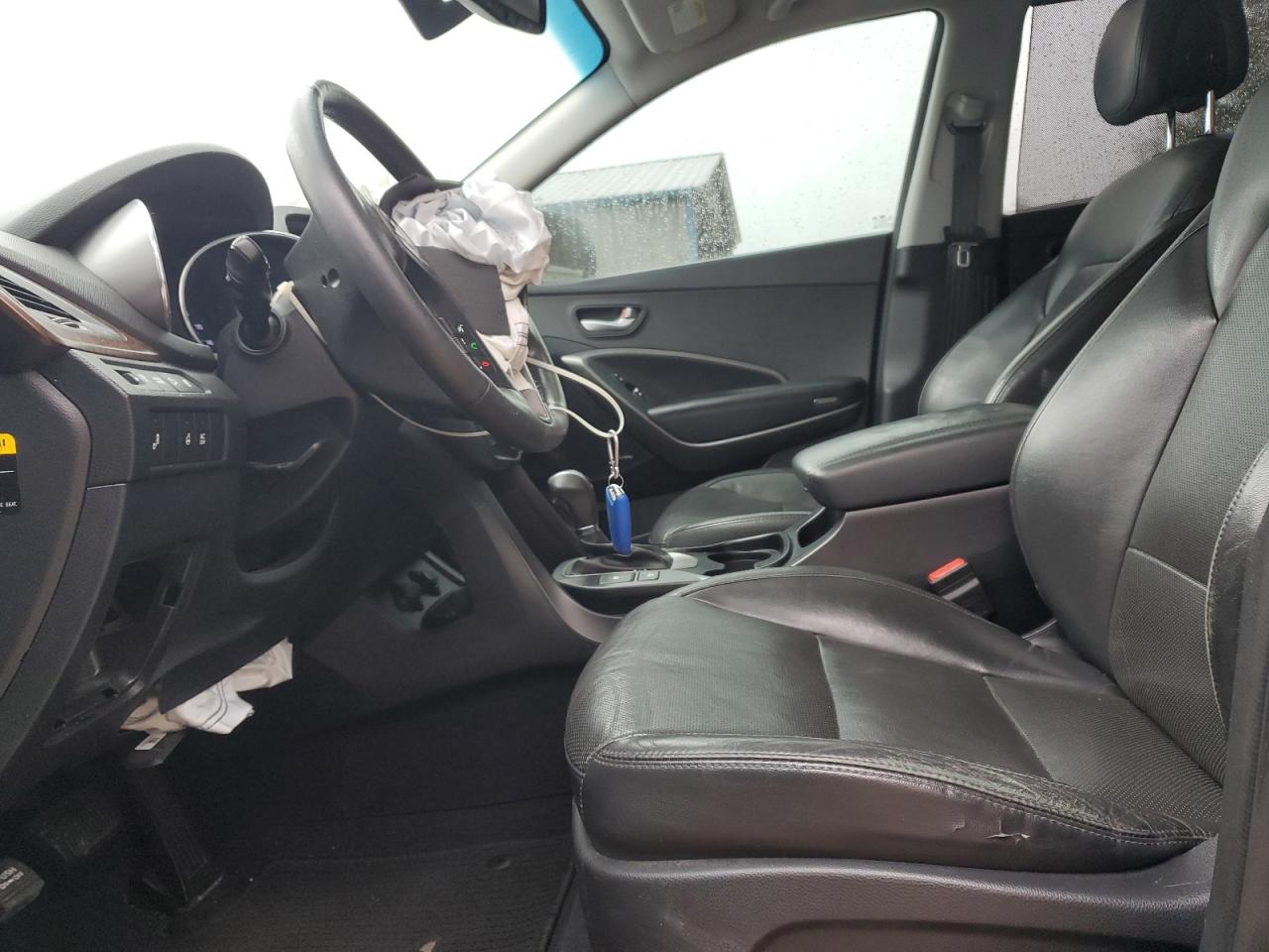 2017 Hyundai Santa Fe - Image 7