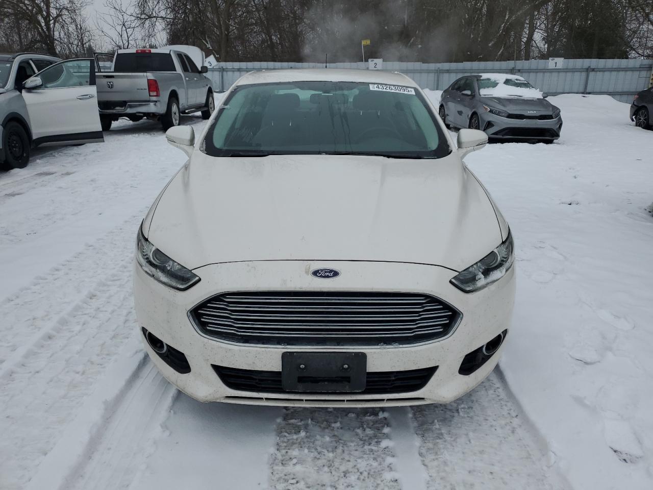 2013 Ford Fusion - Image 5