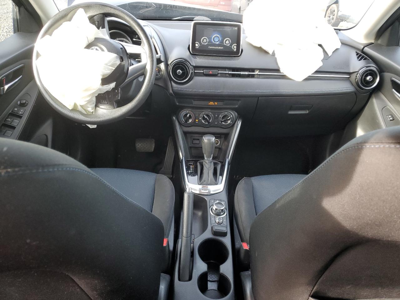 2016 Toyota iA - Image 8