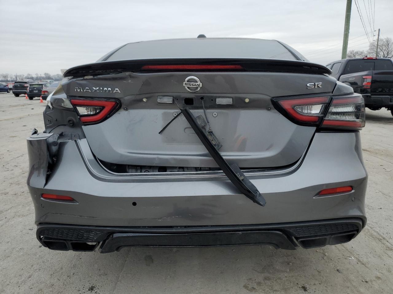 2021 Nissan Maxima - Image 6