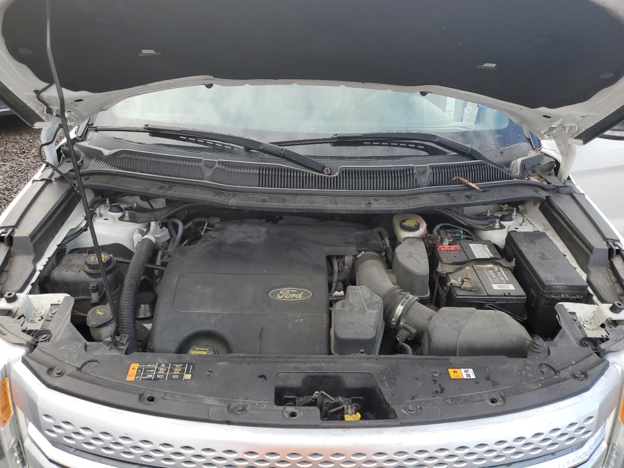 2014 Ford Explorer - Image 12
